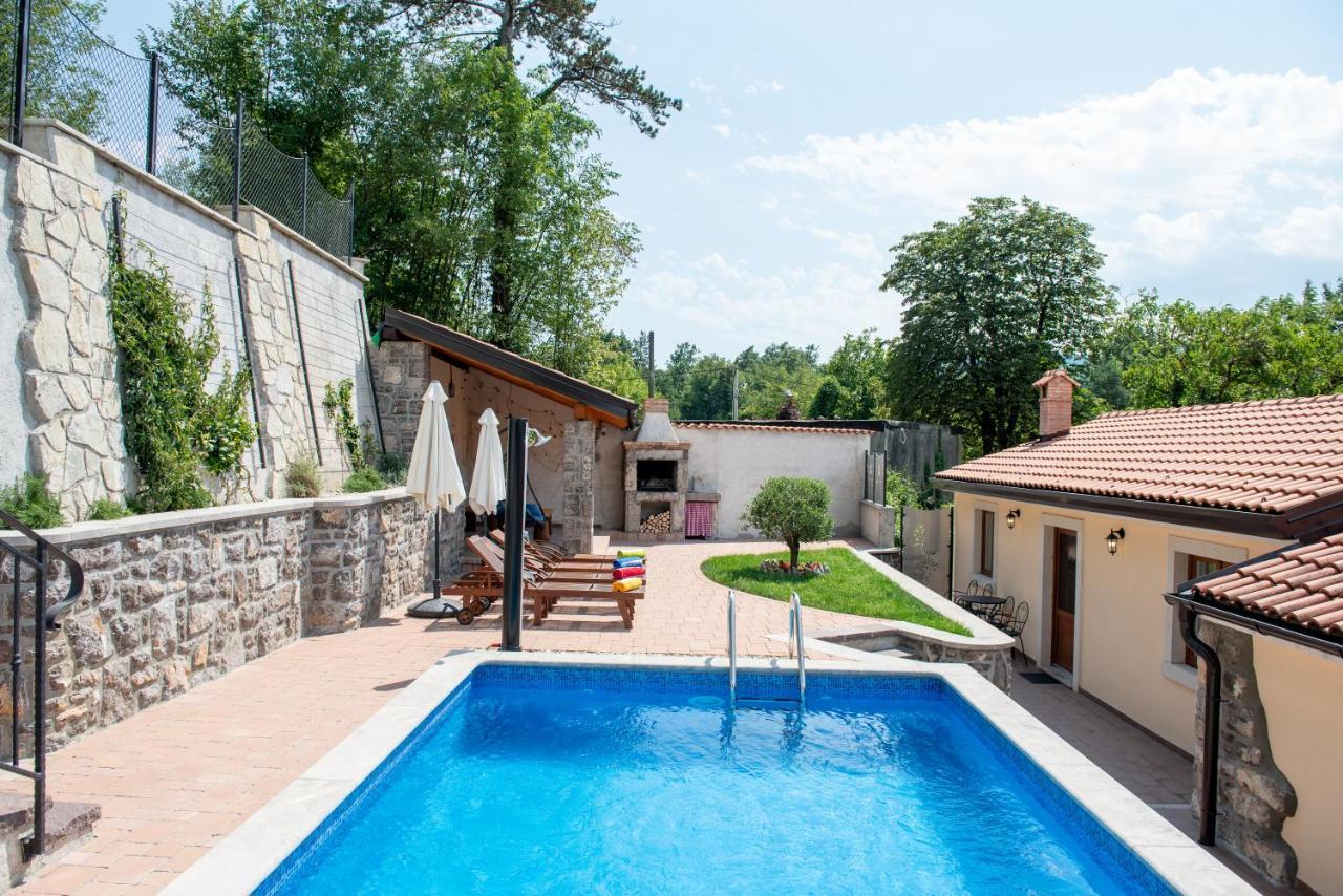 Kuca Za Odmor Villa Jurdani Exteriör bild