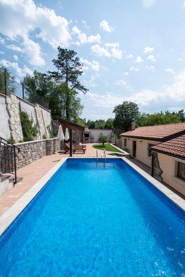 Kuca Za Odmor Villa Jurdani Exteriör bild